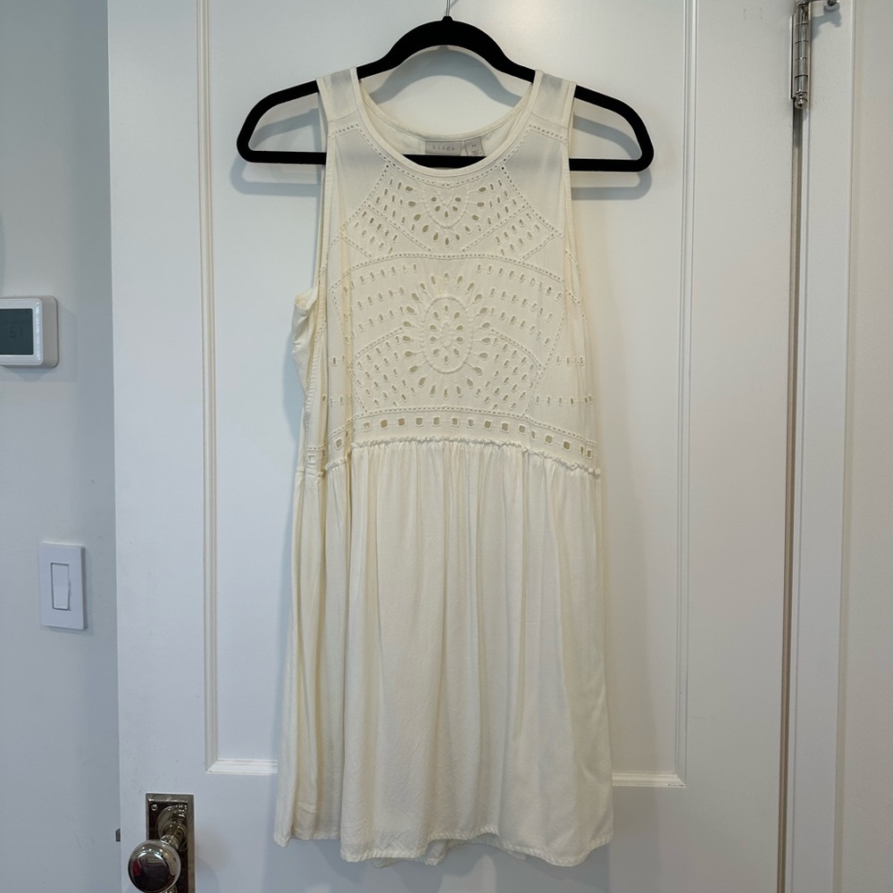 Hinge sleeveless eyelet dress